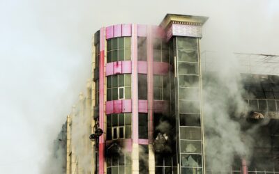 3 réflexes essentiels à partager avec l’ensemble de vos salariés en cas de départ de feu